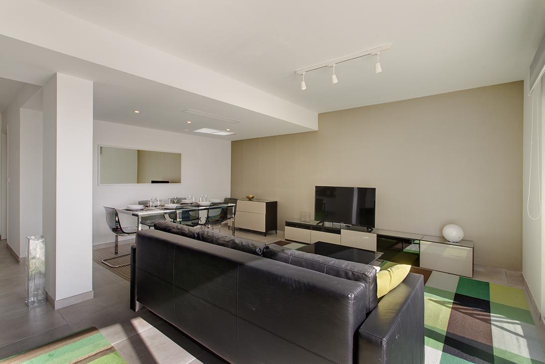 Marvellous Seafront Apartment Слима Екстериор снимка